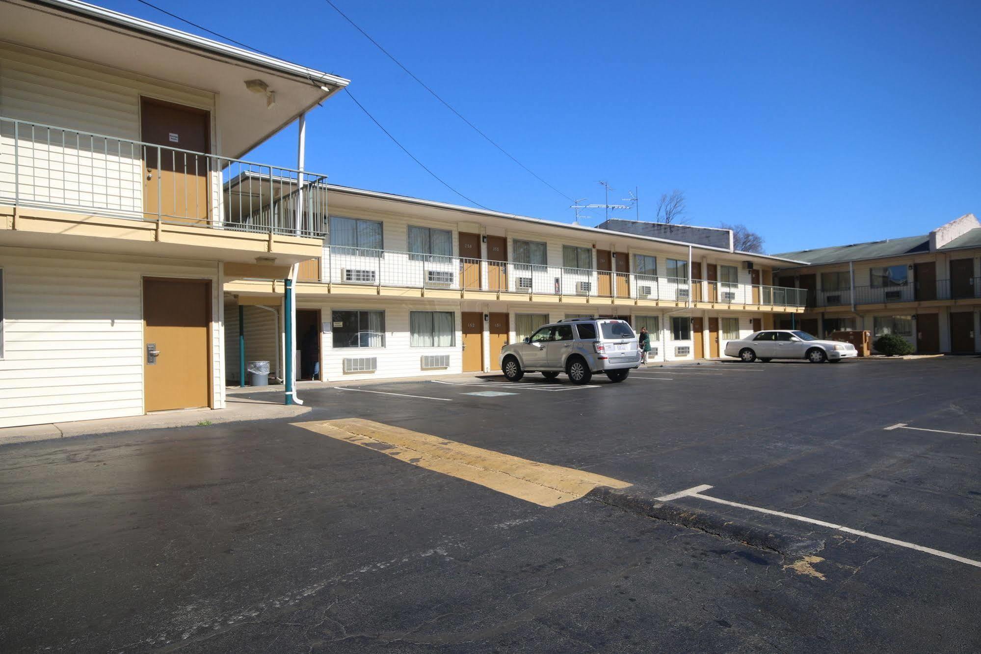 Motel Royal And Airport Charlotte